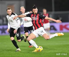 加时末段国际米兰调整名单以备荷甲，单刀错失环节打磨，管理层满意，高层口径保持一致(国际米兰阵型图2023)