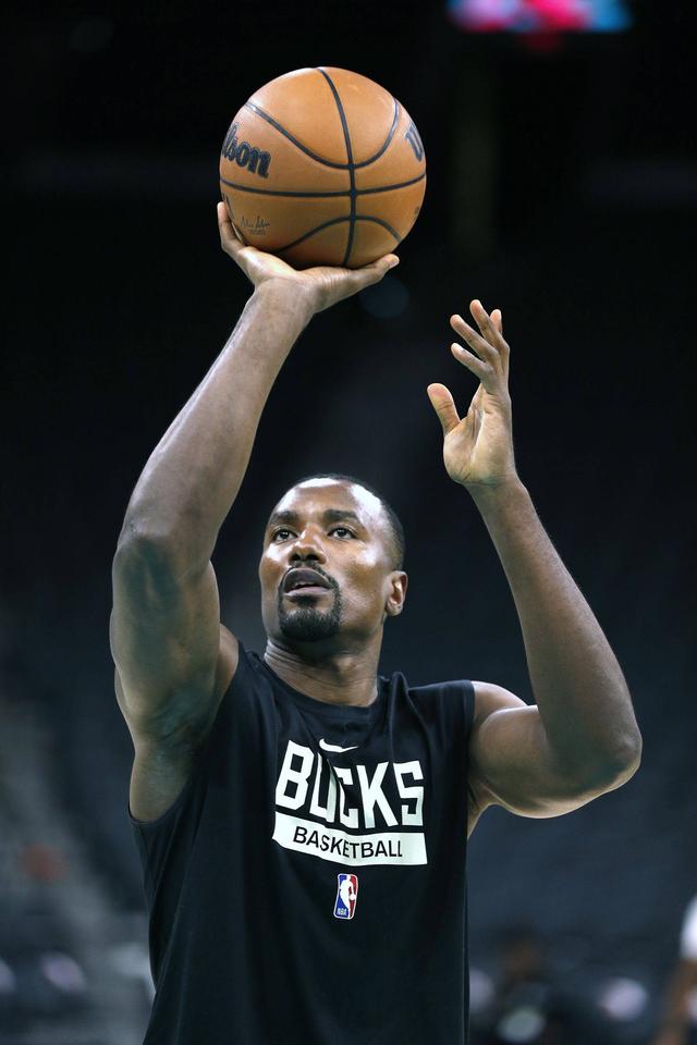 拜仁慕尼黑发布备战花絮，冲刺阶段战术微调，CBA季后赛任务艰巨，纪律约束更严格的简单介绍