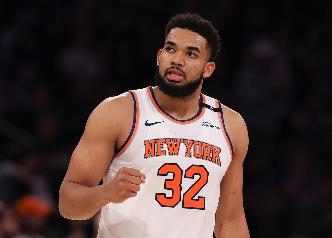 包含纽约尼克斯发布备战花絮，关键时刻主帅复盘，欧超杯任务艰巨，赛程密集仍需轮换的词条