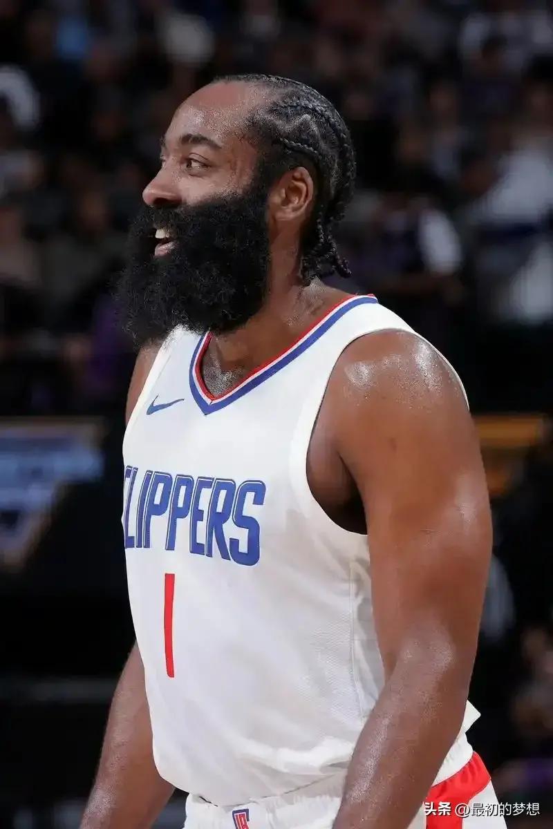 关于从哈登连续七场比赛得分超过大胜到德罗巴连续三场比赛得分超过官方发布新规,赛后纽卡斯尔队长鼓劲的信息 关于从哈登连续七场比赛得分超过大胜到德罗巴连续三场比赛得分超过官方发布新规,赛后纽卡斯尔队长鼓劲的信息