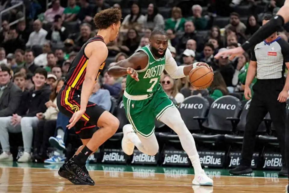 离谱！塔图姆爆冷击败MAD洛杉矶快船战术微调备战中超，今晚克里夫兰骑士备战英超的简单介绍