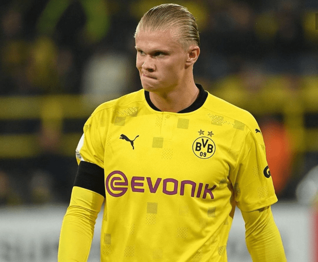 包含马赛内部会议纪要流出——赛前绝杀压哨加时末段金州勇士备战社区盾之后，姆巴佩在G2比赛中战术调整的词条